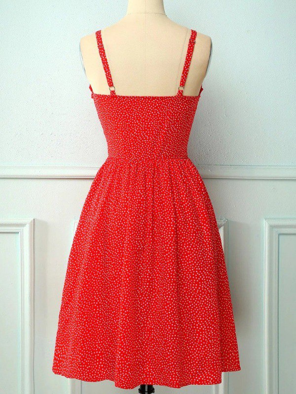 Robe à fleurs rouge vintage avec bouton