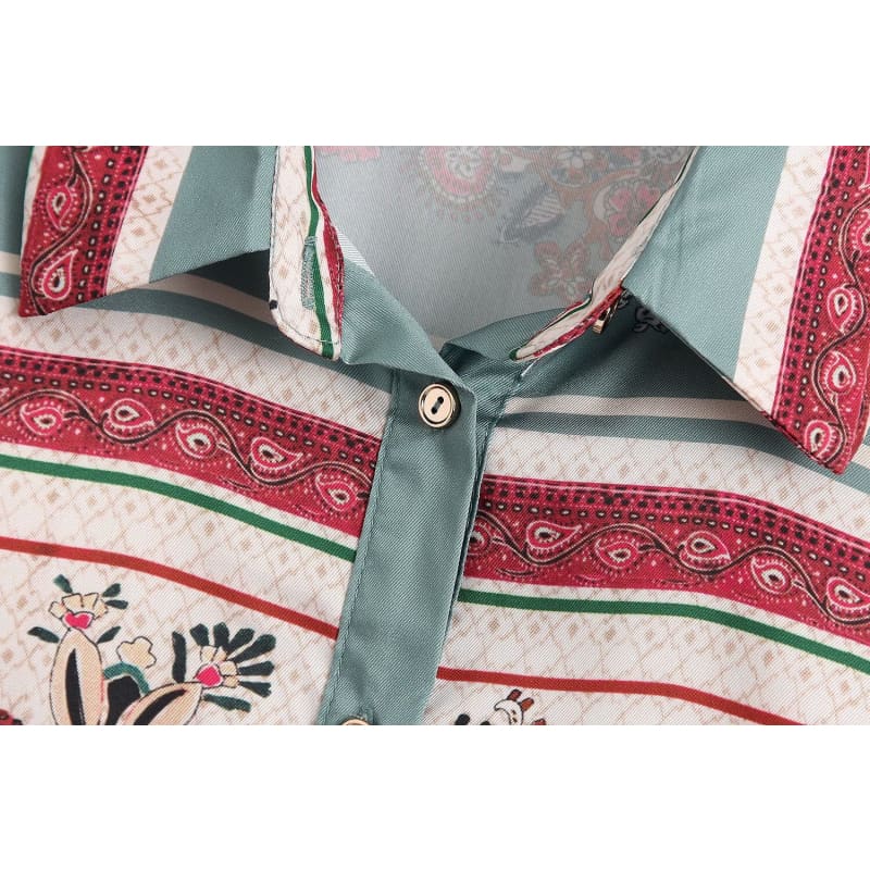 Elegant Retro Vintage Shirt