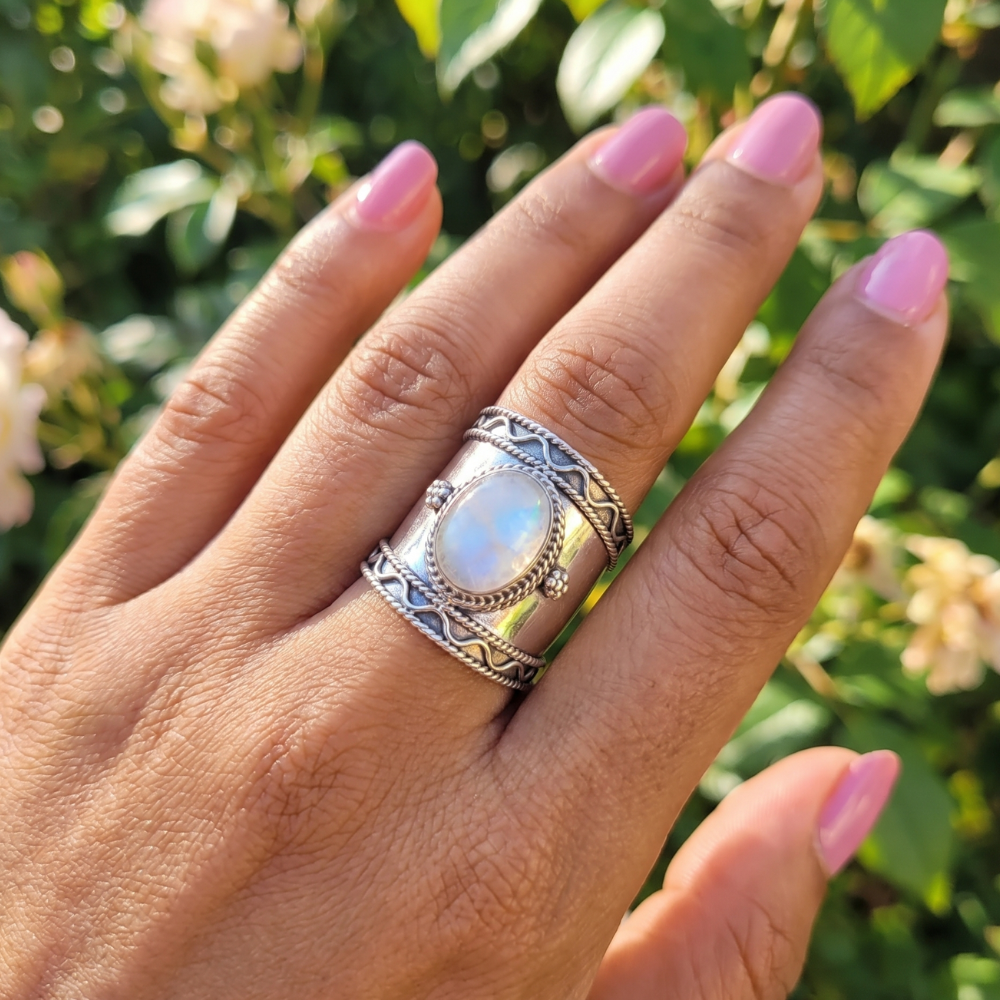 Bague Pierre de Lune Ancienne