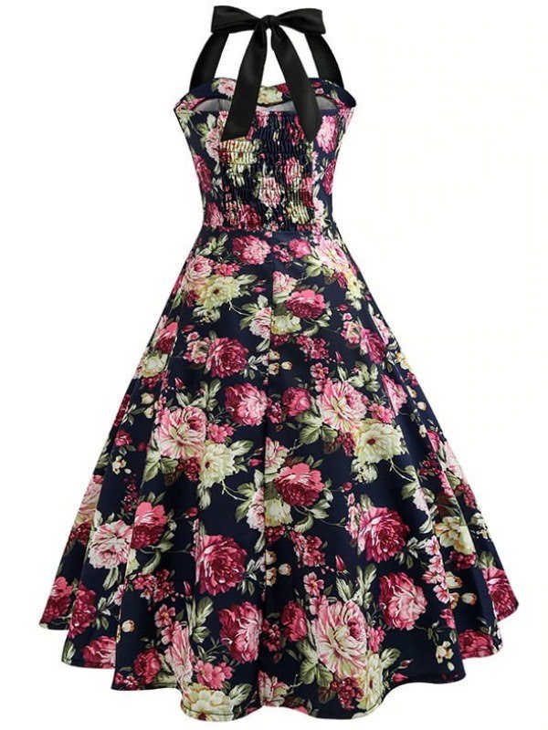 Robe Vintage Pin-Up Kitsch