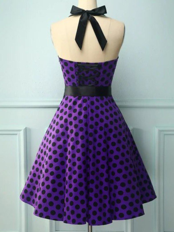 Robe dos nu violet à pois noirs