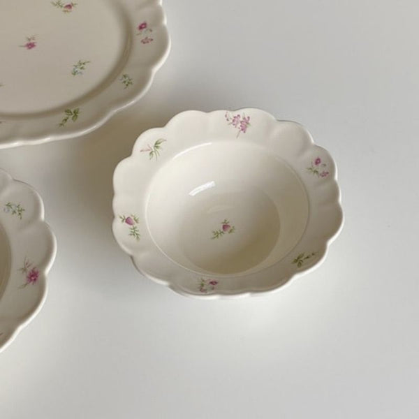 Porcelaine De Dresden Assiette Ajouré Décor Peint à La