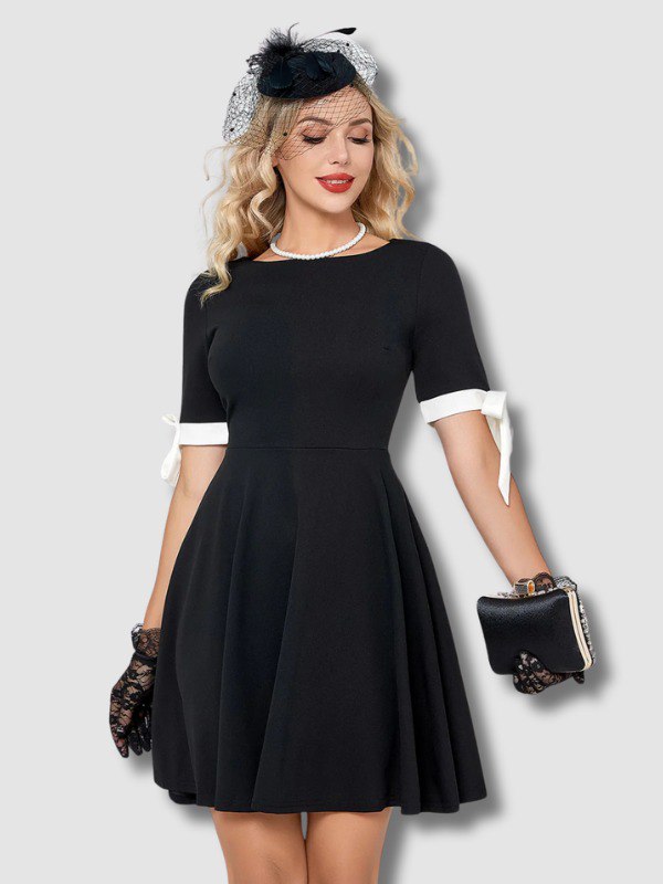 Robe noire Vintage Manches Courtes