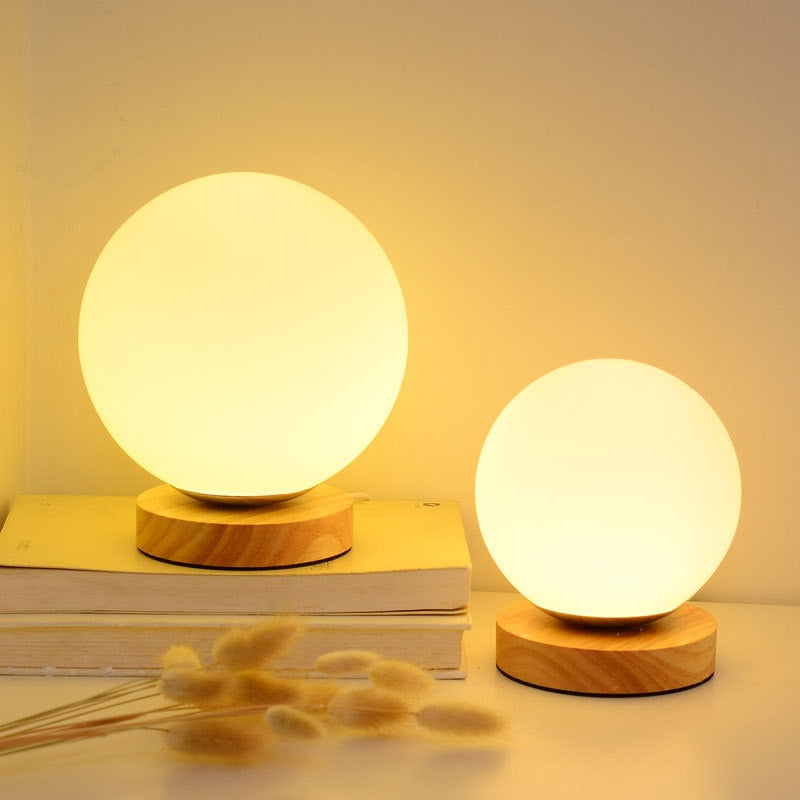 Vintage Ball Table Lamp