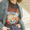 T-shirt Tigre Vintage porté avec un gilet