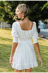 Robe Vintage Broderie Anglaise Coupe Carrée